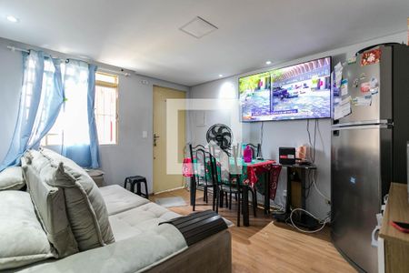 Sala de apartamento para alugar com 2 quartos, 40m² em Vila Nova Aparecida, Mogi das Cruzes