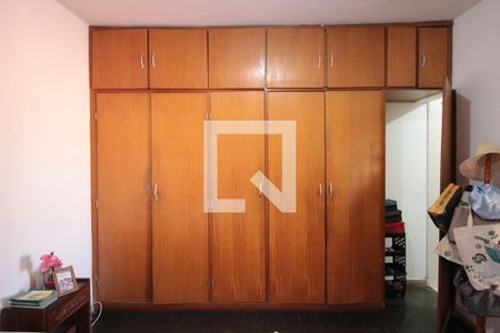 Suite de casa à venda com 4 quartos, 280m² em Santa Monica, Belo Horizonte