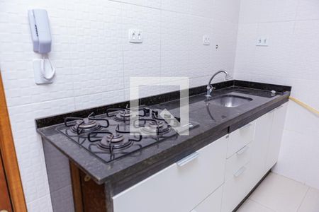 Cozinha de apartamento à venda com 2 quartos, 45m² em Vila Euthalia, São Paulo