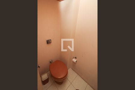 Lavabo de apartamento para alugar com 2 quartos, 68m² em Cristal, Porto Alegre