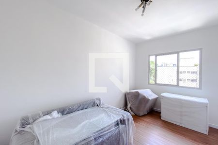 Sala de apartamento à venda com 2 quartos, 65m² em Vila Claudia, São Paulo