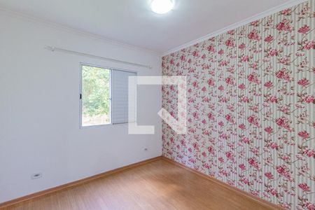 Quarto 1 de apartamento para alugar com 2 quartos, 55m² em Jardim Santa Tereza, Carapicuíba