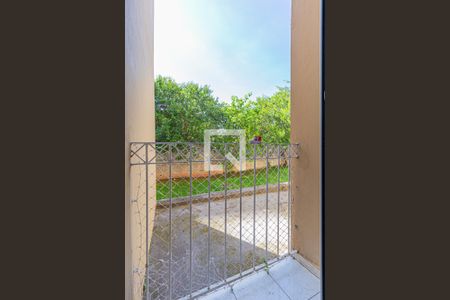 Sacada de apartamento para alugar com 2 quartos, 55m² em Jardim Santa Tereza, Carapicuíba