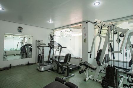 Apartamento à venda com 159m², 2 quartos e 1 vaga Apartamento à venda com 159m², 2 quartos e 1 vagaÁrea comum - Academia