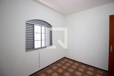 Quarto 1 de casa para alugar com 2 quartos, 75m² em Jardim Sao Sebastiao, São Paulo