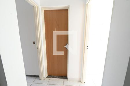 Entrada de apartamento para alugar com 2 quartos, 67m² em Residencial Guarema, Goiânia