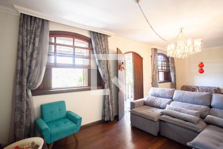 Sala de casa à venda com 4 quartos, 360m² em São João Batista, Belo Horizonte