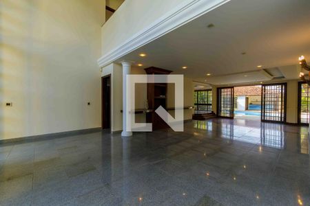 Casa de condomínio à venda com 900m², 6 quartos e 3 vagasSala