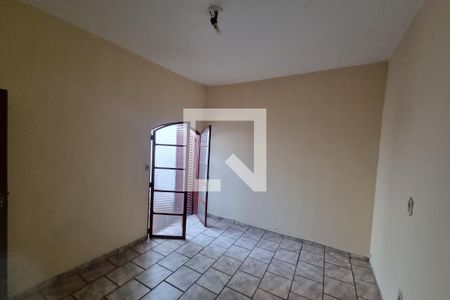 Dormitório 01 de casa para alugar com 3 quartos, 100m² em Parque Sao Sebastiao, Ribeirão Preto