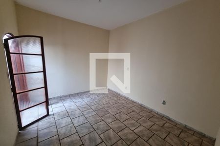 Dormitório 01 de casa para alugar com 3 quartos, 100m² em Parque Sao Sebastiao, Ribeirão Preto