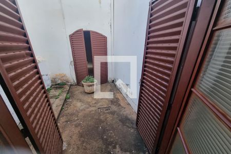 Jardim de Inverno de casa para alugar com 3 quartos, 100m² em Parque Sao Sebastiao, Ribeirão Preto