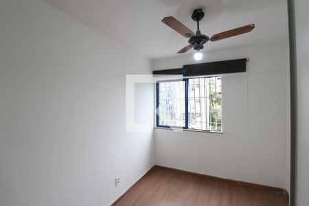 Quarto 1 de apartamento para alugar com 2 quartos, 46m² em Mutondo, São Gonçalo