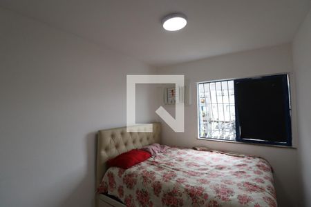 Quarto 2 de apartamento para alugar com 2 quartos, 46m² em Mutondo, São Gonçalo