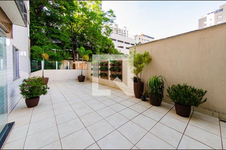 Área privativa de apartamento à venda com 4 quartos, 300m² em Buritis, Belo Horizonte