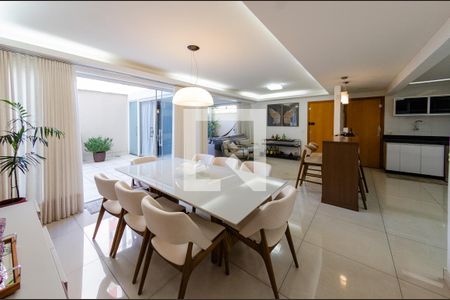 Sala de apartamento à venda com 4 quartos, 300m² em Buritis, Belo Horizonte
