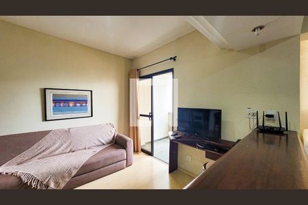 Sala de apartamento para alugar com 1 quarto, 50m² em Cambuí, Campinas