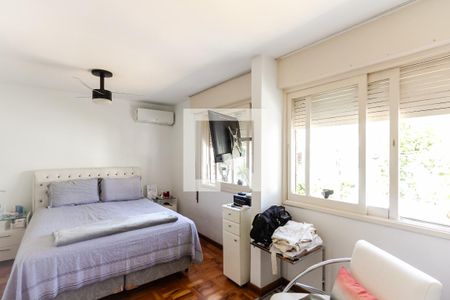 Suíte 1 de casa para alugar com 3 quartos, 200m² em Jardim Novo Mundo, São Paulo