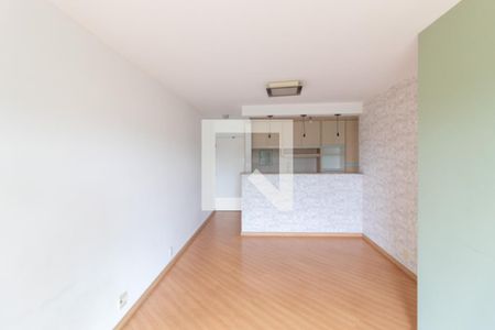 Sala  de apartamento para alugar com 3 quartos, 64m² em Vila Sofia, São Paulo