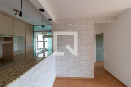 Sala  de apartamento para alugar com 3 quartos, 64m² em Vila Sofia, São Paulo