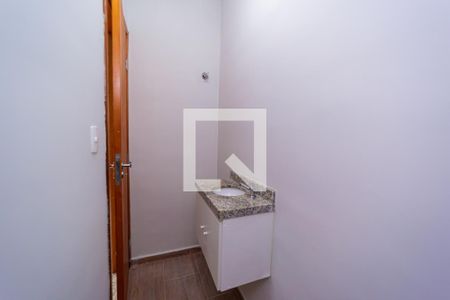 Lavabo de casa de condomínio à venda com 2 quartos, 73m² em Vila Dalila, São Paulo