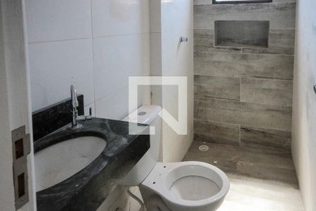 Banheiro de apartamento para alugar com 1 quarto, 32m² em Chácara Belenzinho, São Paulo