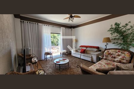 Sala Estar/Quarto de casa à venda com 3 quartos, 180m² em Sousas, Campinas