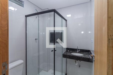 Banheiro de apartamento à venda com 1 quarto, 27m² em Vila Prudente, São Paulo