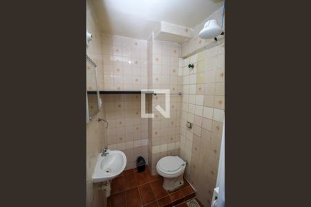 Studio para alugar com 36m², 1 quarto e sem vaga Studio para alugar com 36m², 1 quarto e sem vagaBanheiro