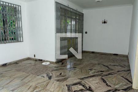 Sala de casa para alugar com 3 quartos, 360m² em Taquara, Rio de Janeiro