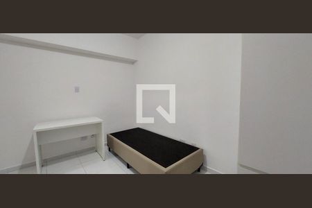 Quarto / Cozinha de kitnet/studio para alugar com 1 quarto, 15m² em Vila Sao Pedro, Santo André