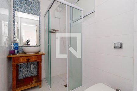 Banheiro de apartamento para alugar com 2 quartos, 45m² em Brás, São Paulo