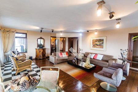 Sala 1 de apartamento à venda com 4 quartos, 256m² em Carmo, Belo Horizonte