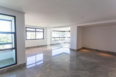 Sala 1 de apartamento à venda com 4 quartos, 212m² em Santa Lúcia, Belo Horizonte