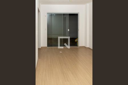 Sala de apartamento para alugar com 2 quartos, 60m² em Taquara, Rio de Janeiro