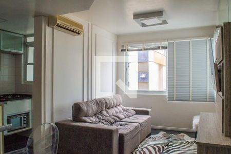 Sala de apartamento para alugar com 1 quarto, 38m² em Santana, Porto Alegre