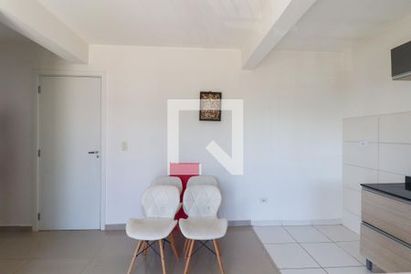 Sala de apartamento para alugar com 2 quartos, 40m² em Santo Antônio, São José dos Pinhais