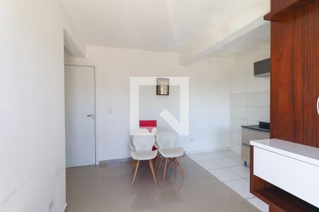 Sala de apartamento para alugar com 2 quartos, 40m² em Santo Antônio, São José dos Pinhais