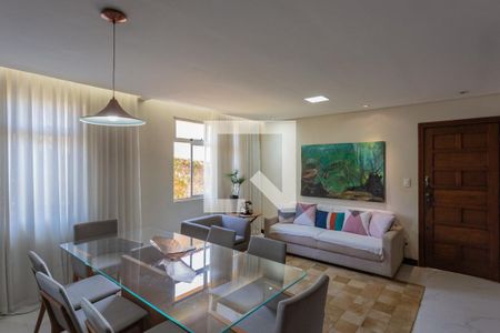 Sala de apartamento à venda com 3 quartos, 187m² em Sagrada Família, Belo Horizonte