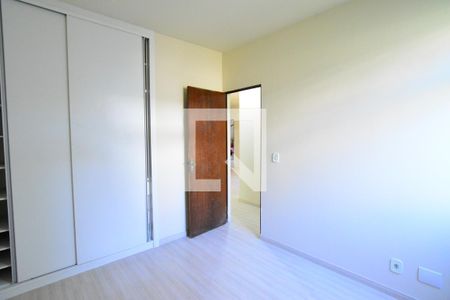 Quarto 2 de apartamento à venda com 3 quartos, 70m² em Incofindência, Belo Horizonte