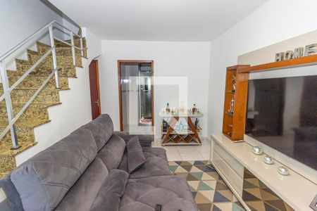 Sala de apartamento à venda com 2 quartos, 63m² em Parada de Lucas, Rio de Janeiro