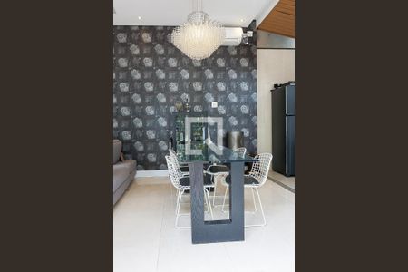 Casa de condomínio à venda com 600m², 3 quartos e 8 vagas Casa de condomínio à venda com 600m², 3 quartos e 8 vagasChurrasqueira