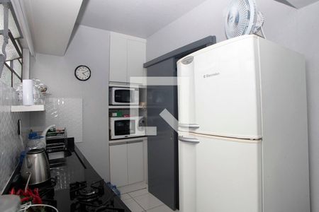 Cozinha + Área de Serviço de kitnet/studio para alugar com 1 quarto, 30m² em São João, Porto Alegre