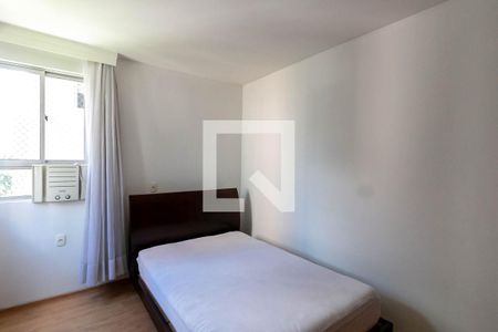 Quarto 2 de apartamento para alugar com 2 quartos, 66m² em Savassi, Belo Horizonte