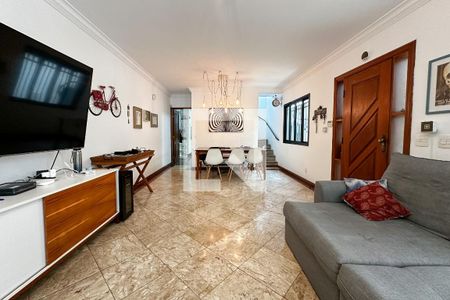 Sala de casa à venda com 3 quartos, 160m² em Lapa, São Paulo