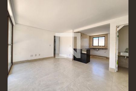 Sala de apartamento à venda com 3 quartos, 120m² em Santa Efigênia, Belo Horizonte
