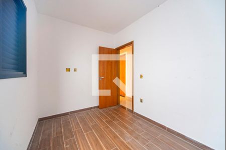 Quarto 1 de casa para alugar com 2 quartos, 85m² em Jardim Cristiane, Santo André