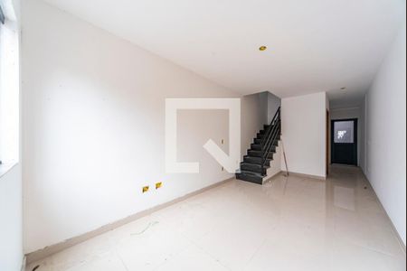 Sala de casa para alugar com 2 quartos, 65m² em Jardim Cristiane, Santo André