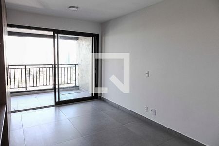 Sala / Quarto de kitnet/studio para alugar com 1 quarto, 33m² em Vila Cordeiro, São Paulo