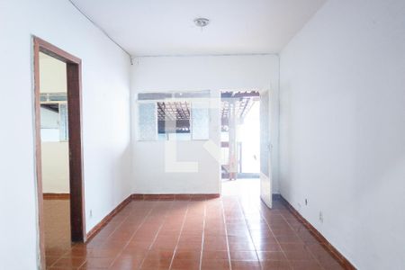 sala de casa para alugar com 2 quartos, 120m² em Vila Maria do Carmo, Nova Lima