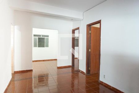 sala de casa para alugar com 2 quartos, 120m² em Vila Maria do Carmo, Nova Lima